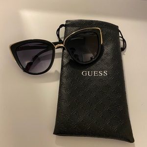 Guess Cat eye Sunglasses
